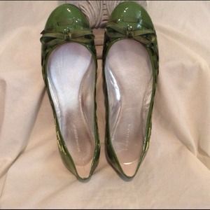 Green Banana Republic flats