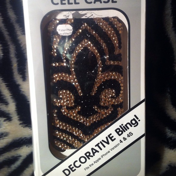 Traded!!! iphone 4 & 4S decorative BLING* - Picture 2 of 4