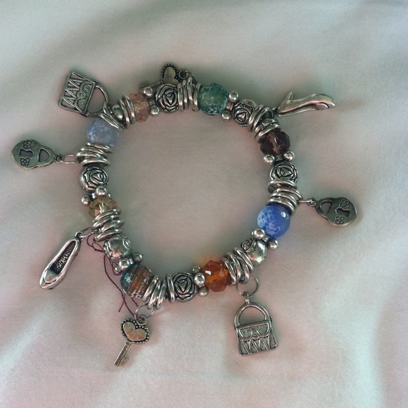 Charm bracelet