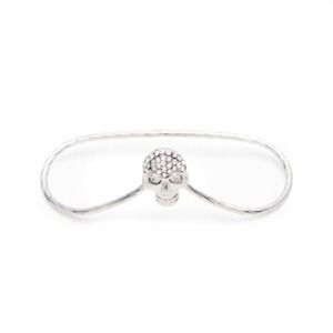 Lisa Marie hand bracelet