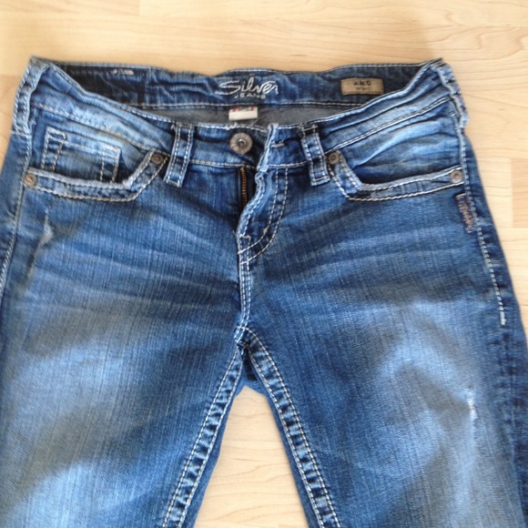 Skinny Jeans - Picture 2 of 3