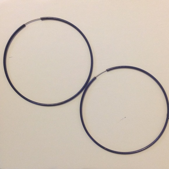 *SOLD**FREE with purchase! Navy Blue Hoop Earrings