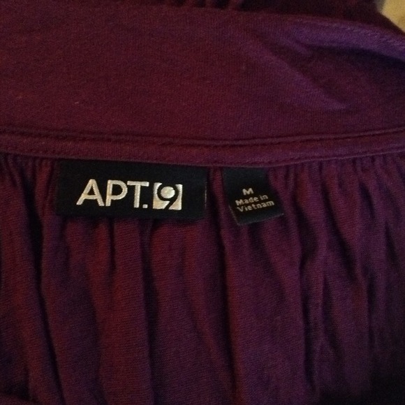 SOLD  APT. 9 Top M - Picture 4 of 4