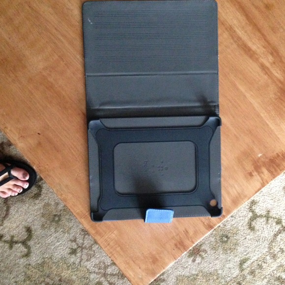 IPad case - Picture 2 of 3