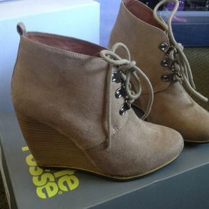 Wedge booties