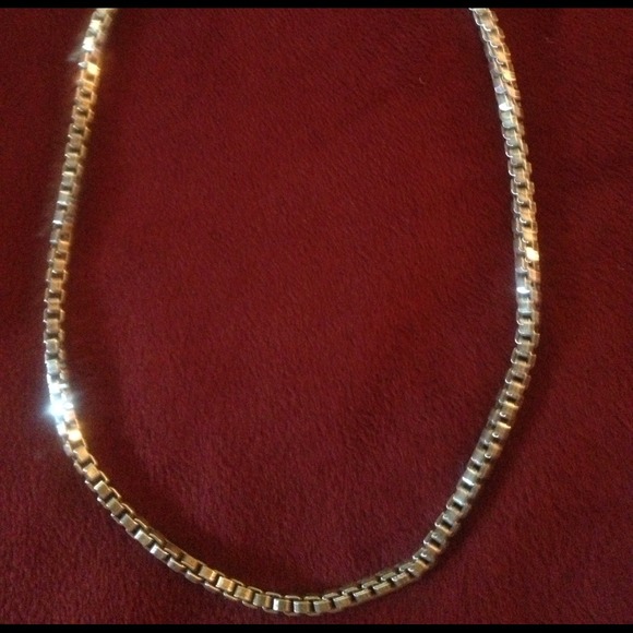 🌟Sold🌟Authentic Tiffany&Co. Venetian Necklace