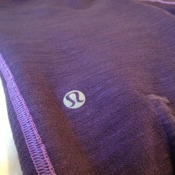 Lululemon Yoga Pants ****SOLD*** - Picture 3 of 3