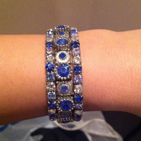 Blue stone bracelet
