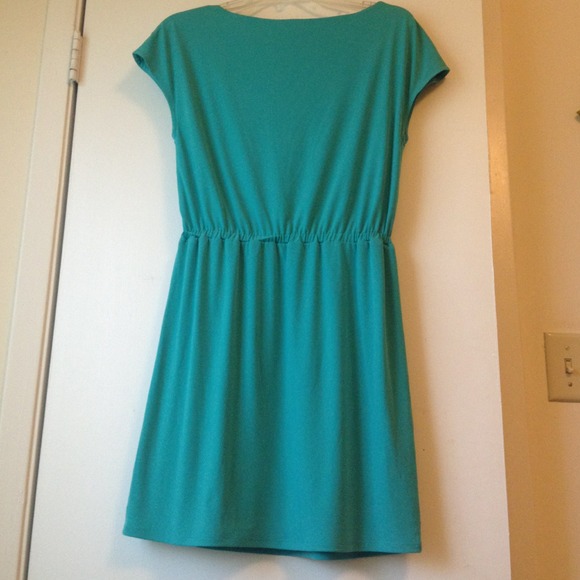 💢SOLD💢 Turquoise Dress - Picture 3 of 3