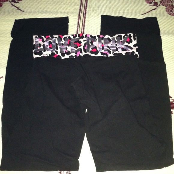 ❗RESERVED❗VS Pink Bootcut Yogas