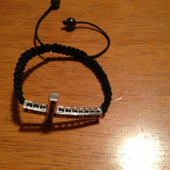 Shamballa cross bracelet!! - Picture 3 of 3