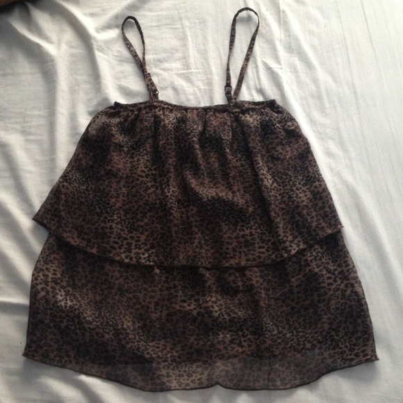 🚫RESERVED🚫Leopard Tank size S!