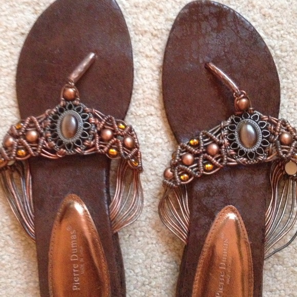 Shoes - 😍Cute brown sandals😍