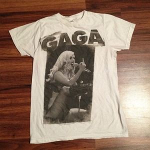 Lady Gaga T