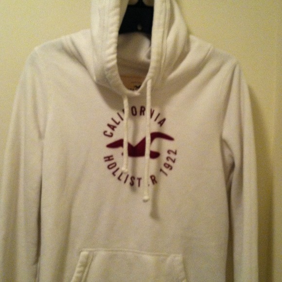 Hollister sweatshirt
