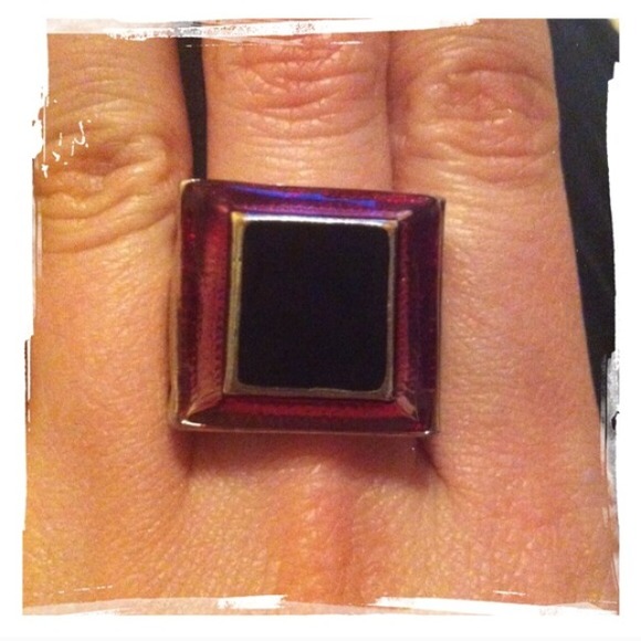 Color block ring. Approx. size 5.5. - Picture 3 of 4
