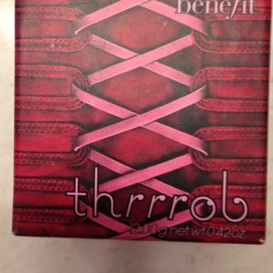 Benefit Thrrrob blush