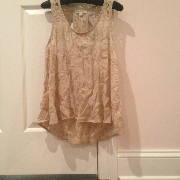 Semi sheer summer tank with lace and embroider