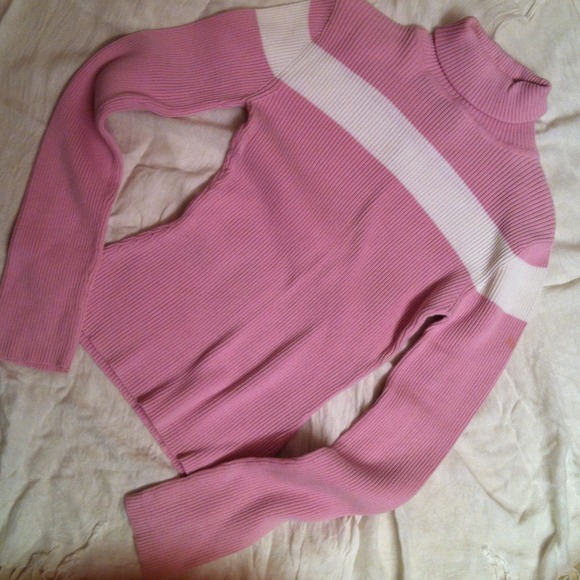BUNDLED: Pink sweater/shirt with white stripe