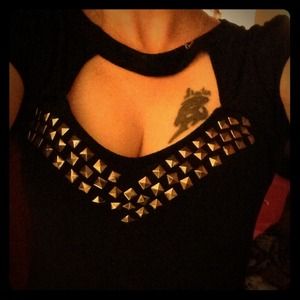 SOLD! 💋SEXY BLACK NIGHT ON THE TOWN SHIRT💋