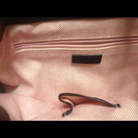 SOLD. Authentic Dooney and Burke purse. - Picture 3 of 3