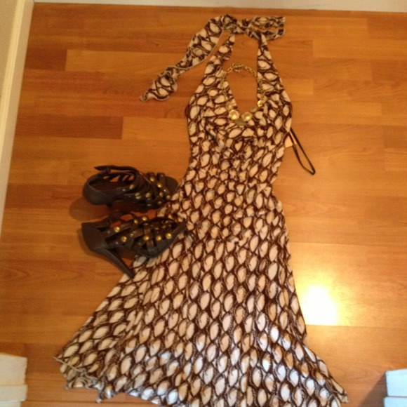 bebe Dresses & Skirts - Gorgeous Bebe Halter Dress!!☀REDUCED!!☀