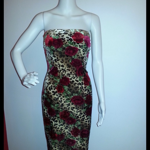 Strapless Velvet Dress Body fitting