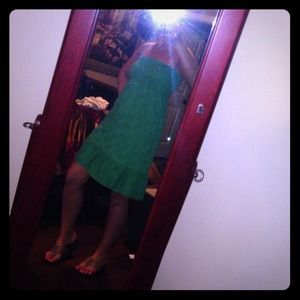 Green strapless dress