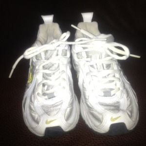 Nike sneakers good condition
