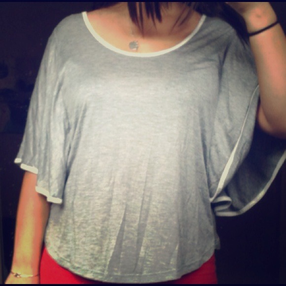 Heather grey flowy top