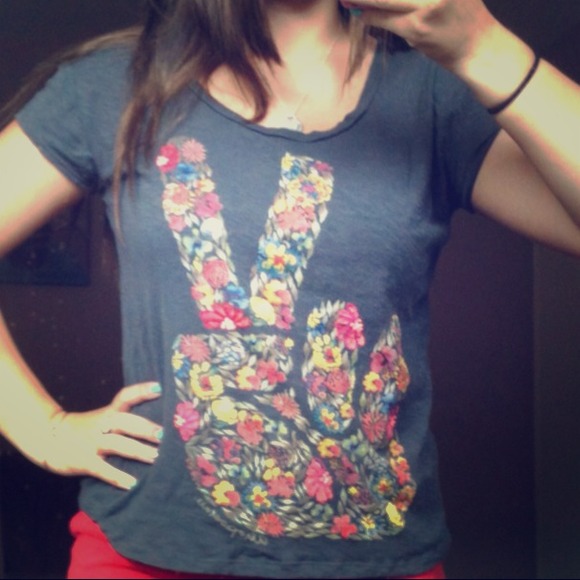 Aero Peace sign shirt with flowers :)
