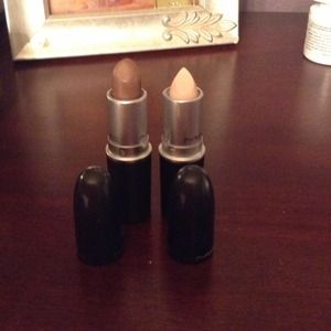 💥💥💥SOLD!!MAC lipsticks