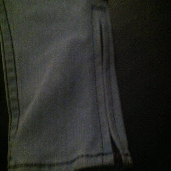 Denim of Virtue jeans - Picture 4 of 4