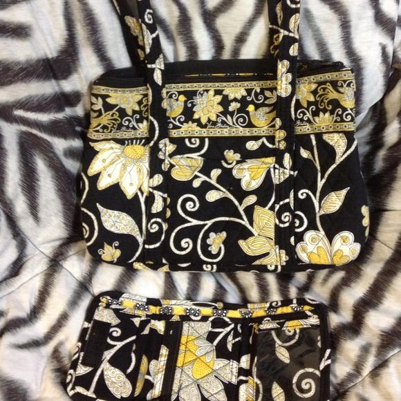 Vera Bradley purse and wallet bundle👍👌🌟💥