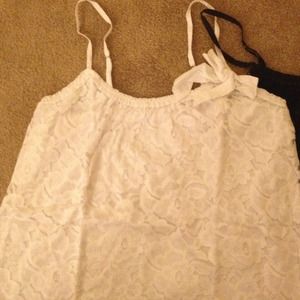 Cute lace and bow Top