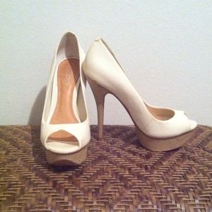 Aldo Open Toe heels