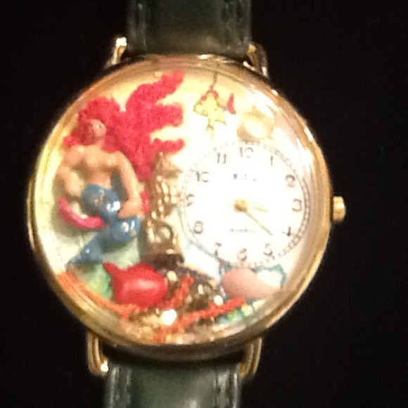 🎀🎀GIFTED🎀🎀MERMAID WATCH - Picture 3 of 4