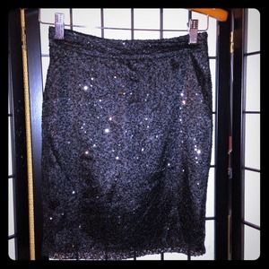 Sequin black skirt (XS)