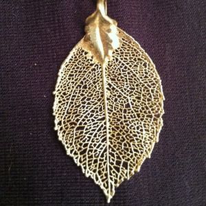 Silver leaf necklace