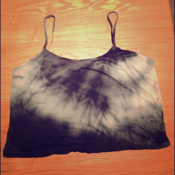 ⬇REDUCED PRICE⬇ Brandy Melville Tie-Dye Tank