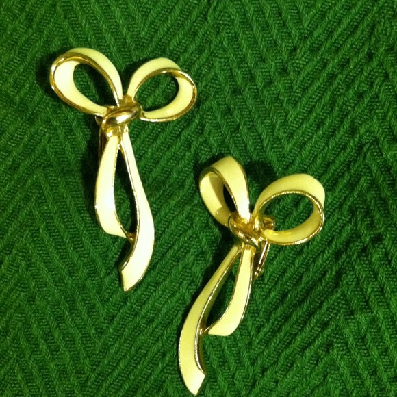 Clip on earrings