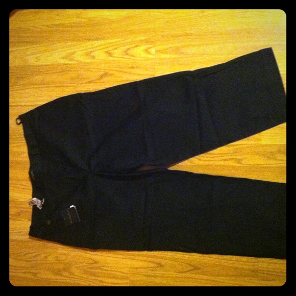 Authentic black Burberry Capri never been worn!