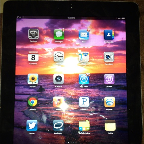 IPAD 2 mint condition, 16GB WIFI w/ accessories