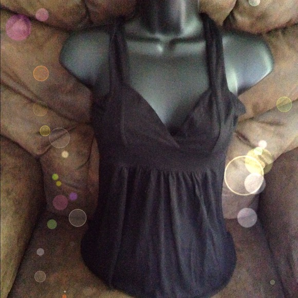 ⛔SOLD⛔Cute black top 💋