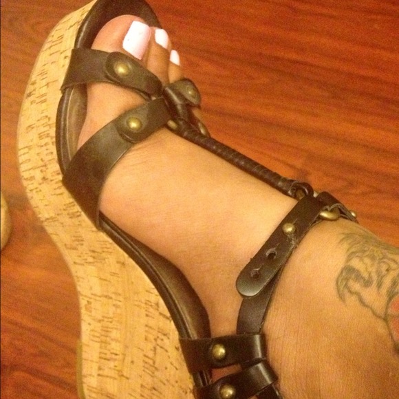 Steve Madden Black Cork Wedges *SOLD*