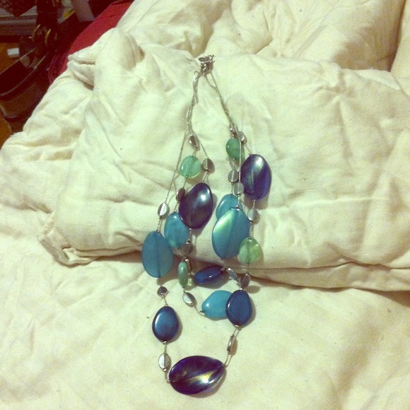 New York and Company multi-colored blue necklace.