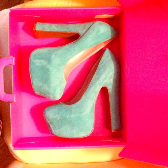 Mint suede platforms