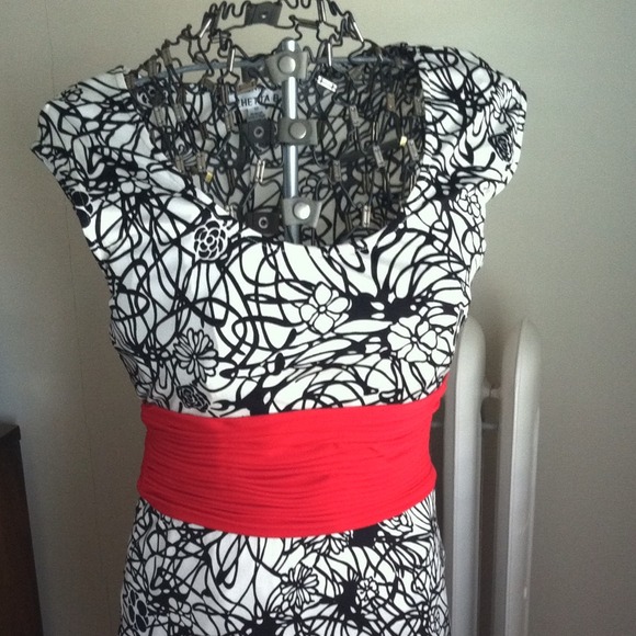Sexy Black and White Print Dress