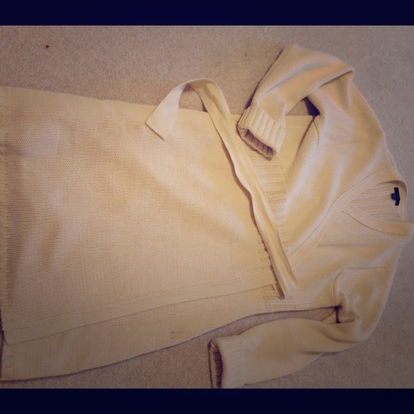 NWOT Gap Cable Knit Cream Wrap Dress