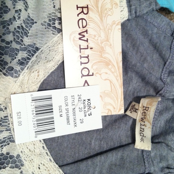 New Summer Tank - Picture 3 of 3